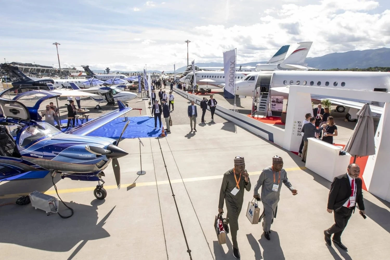 Exibi&ccedil;&atilde;o a&eacute;rea da EBACE (EBAA)