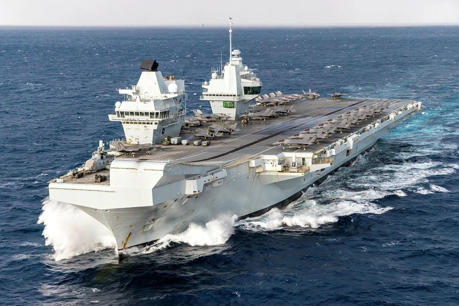 HMS Pr&iacute;ncipe de Gales