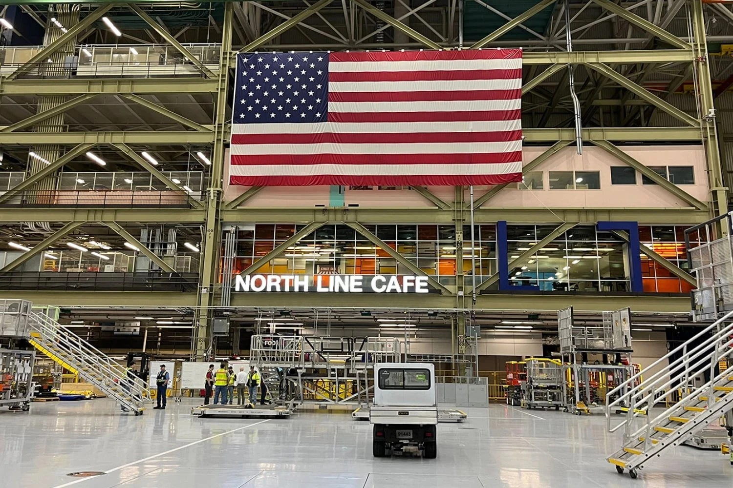 Linha de montagem final do Boeing 737 MAX em Everett (Boeing)