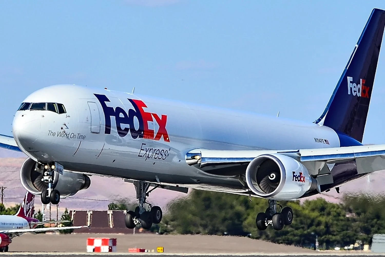 FedEx recebe seu último Boeing 767-300F cargueiro