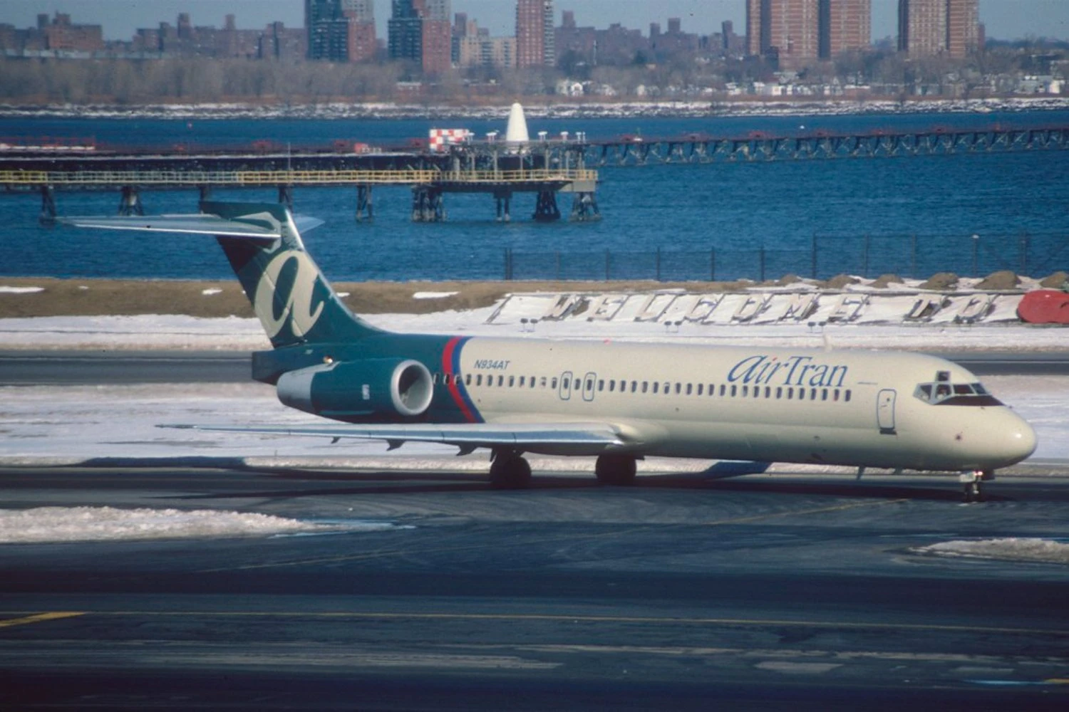 AirTran former Boeing 717 N934AT