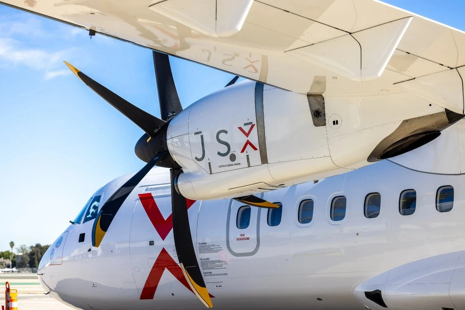 Azorra entrega primeiro ATR 42-600 à americana JSX