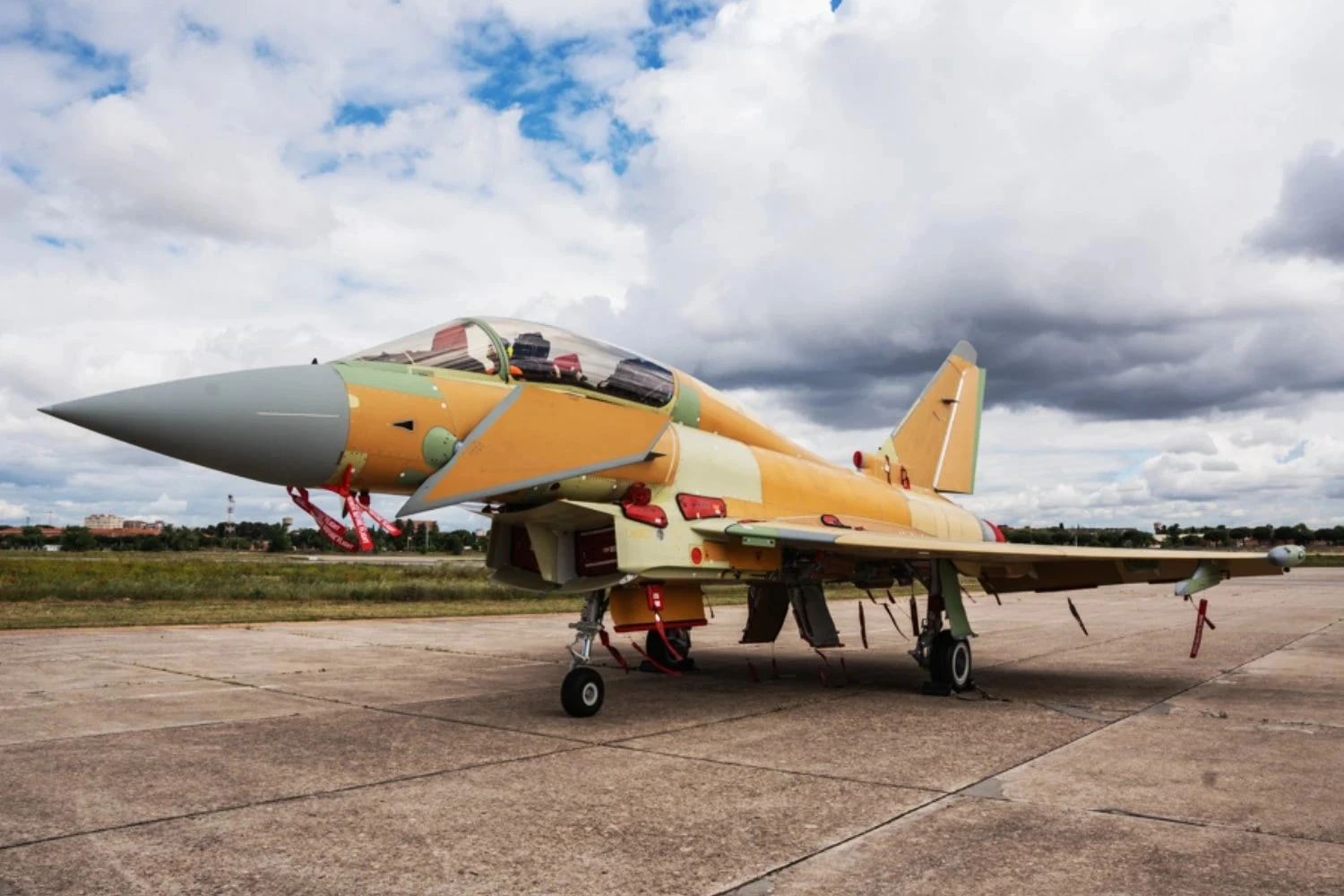 Primeiro Eurofighter ‘Halcon’ espanhol é apresentado antes do voo inaugural