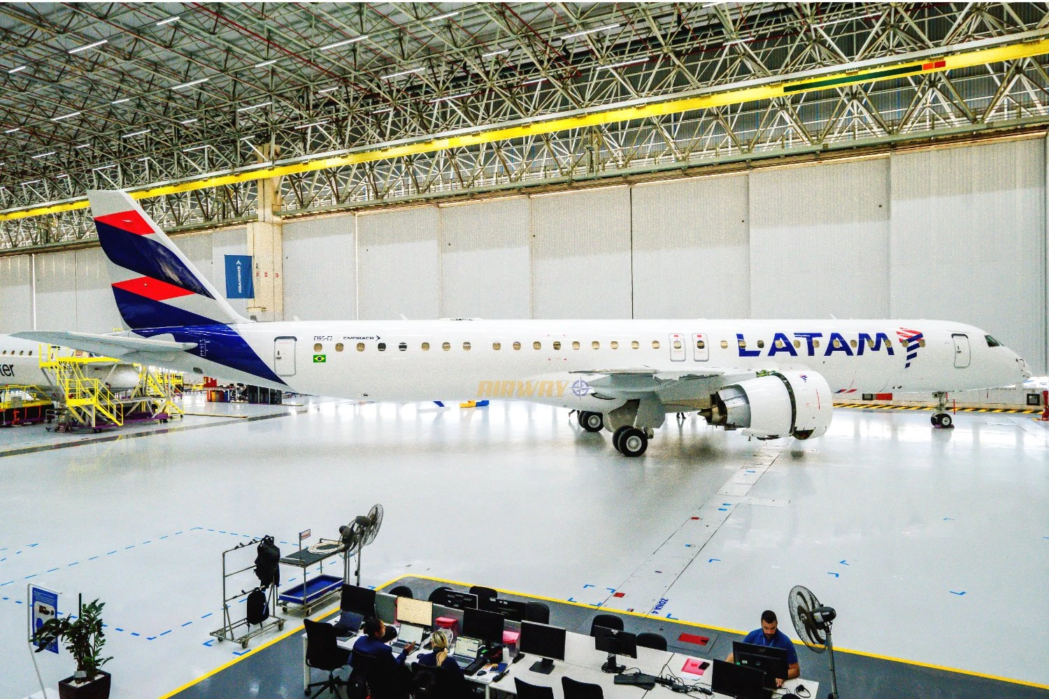 Primeiro E195-E2 da LATAM (Embraer)