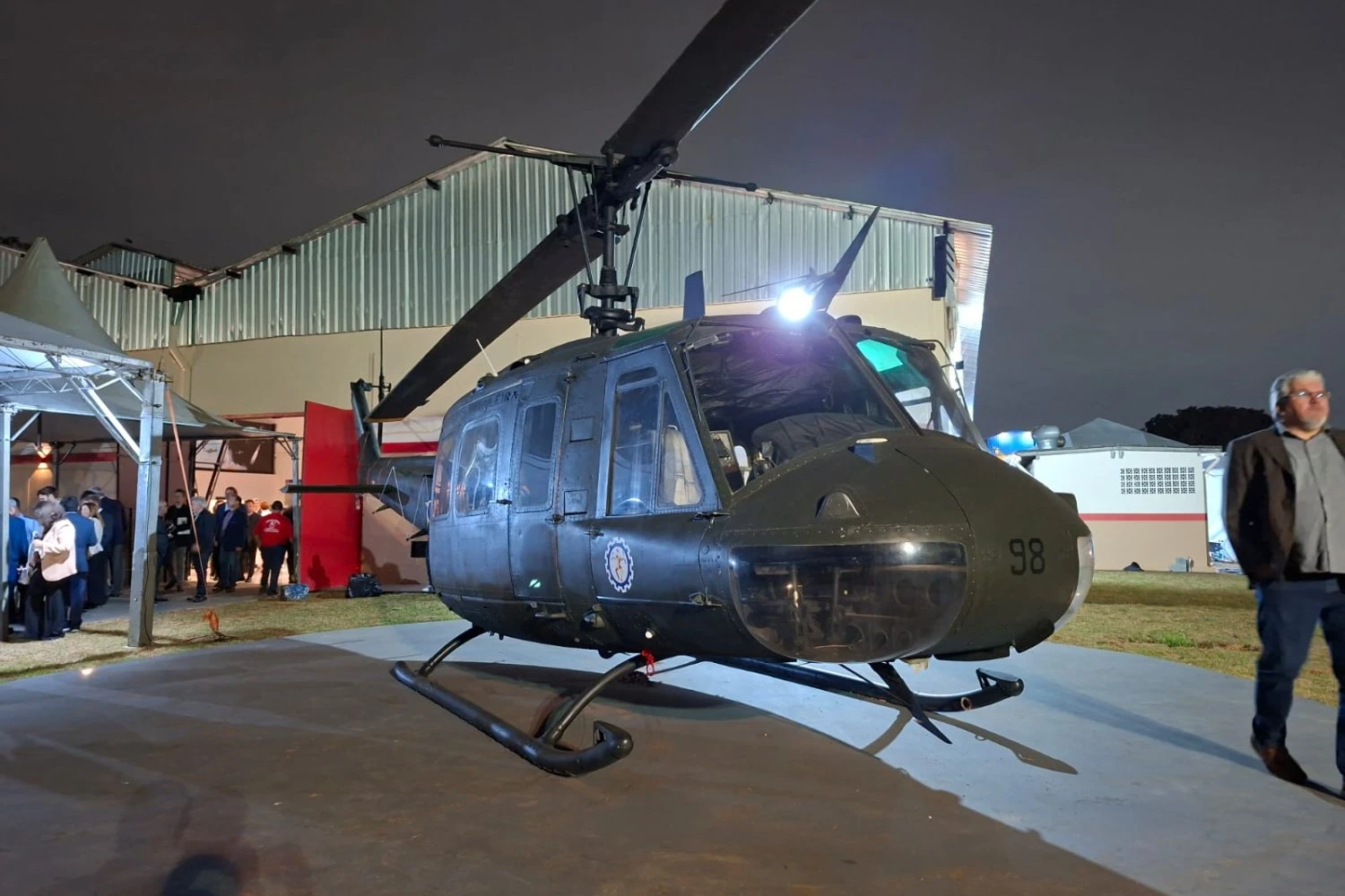 Helicóptero Bell Huey