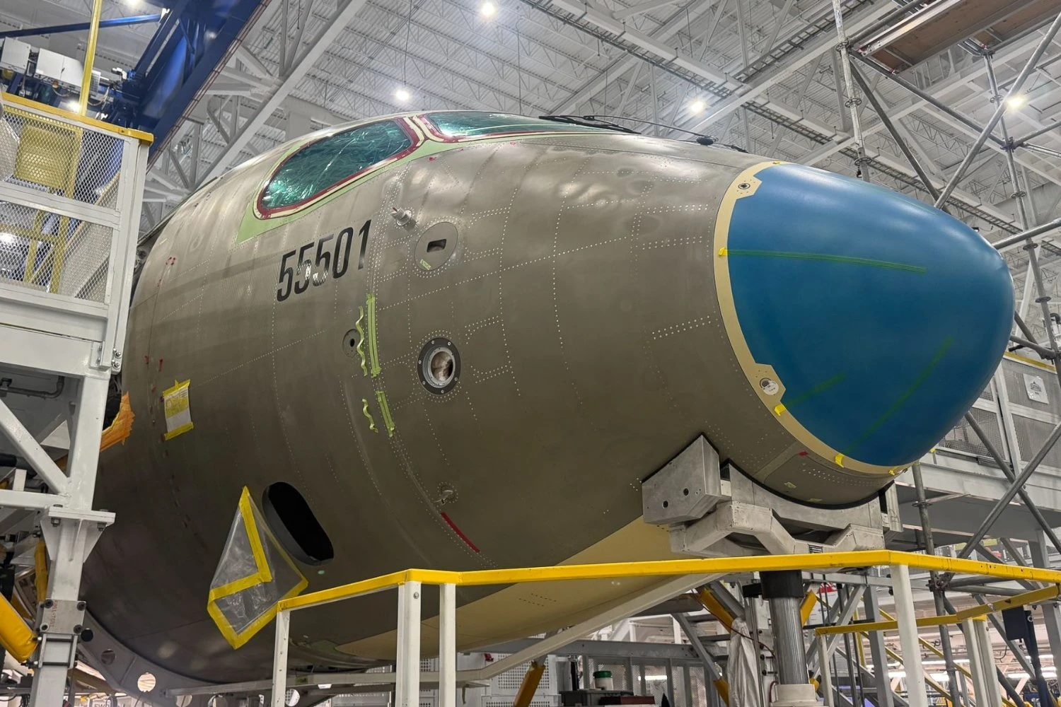 Lufthansa City Airlines A200-300 em produção