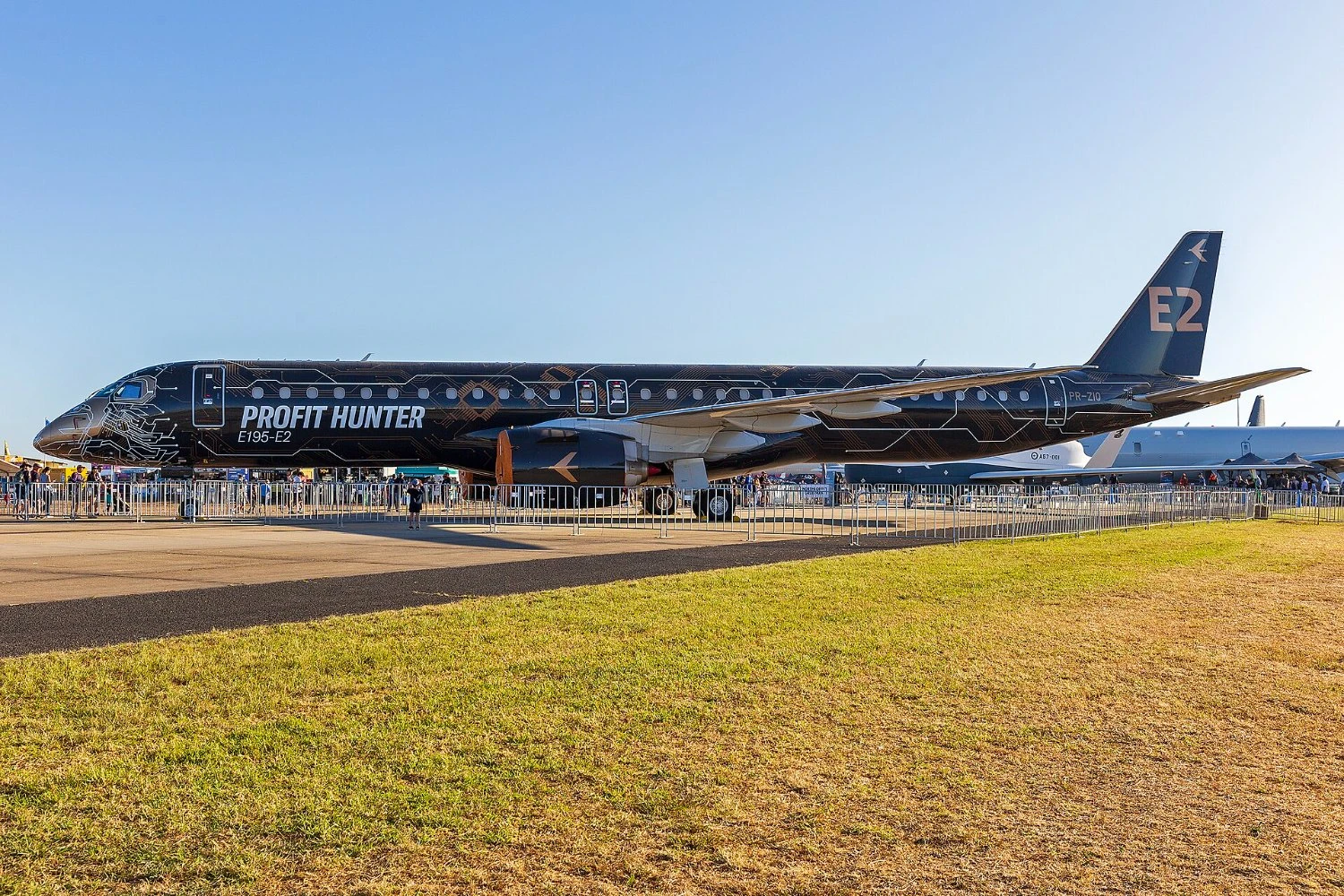Embraer E195-E2
