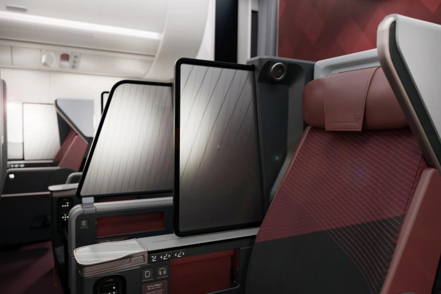 A JAL estreou uma poltrona com ajuste elétrico em 2024