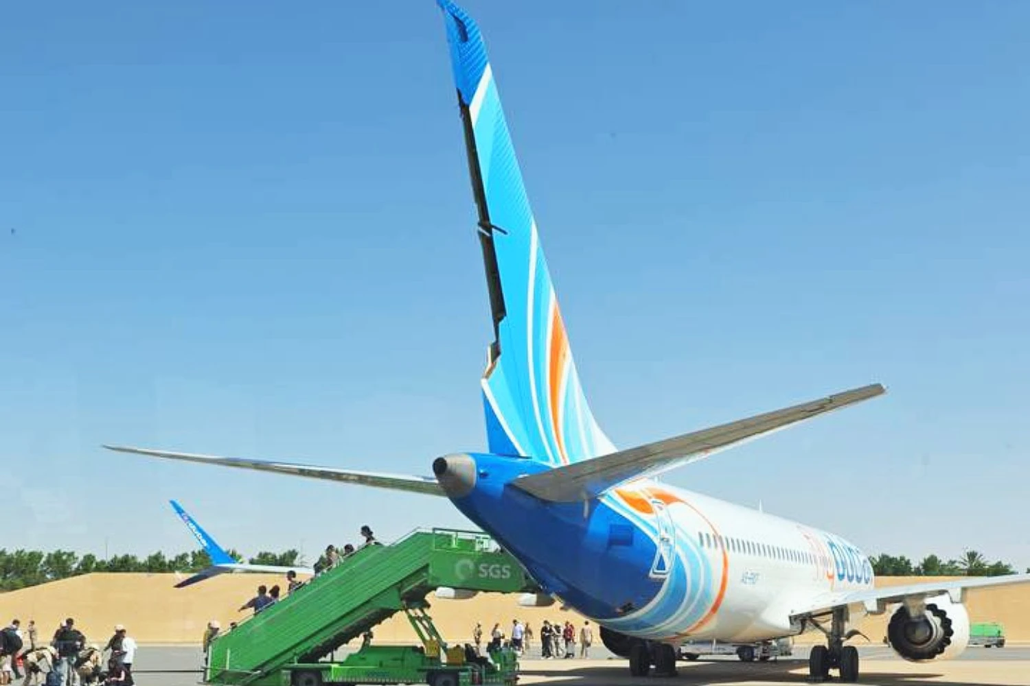 Broken rudder on flydubai 737 MAX