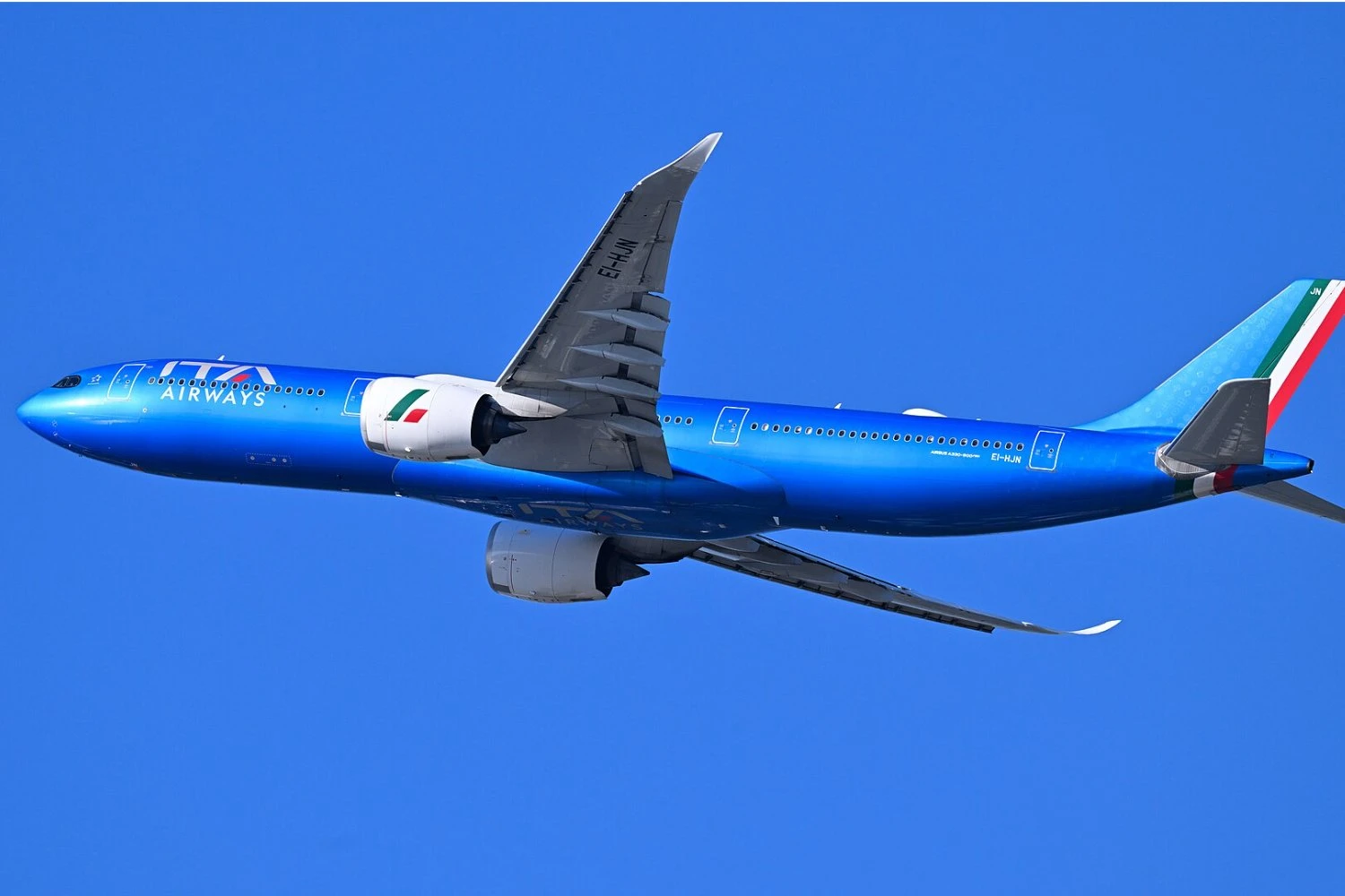 ITA Airways Airbus A330-900 EI-HJN