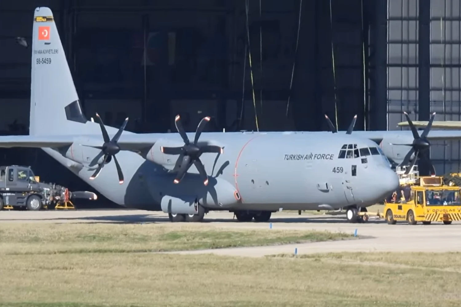 C-130J vendido pelo Reino Unido à Turquia