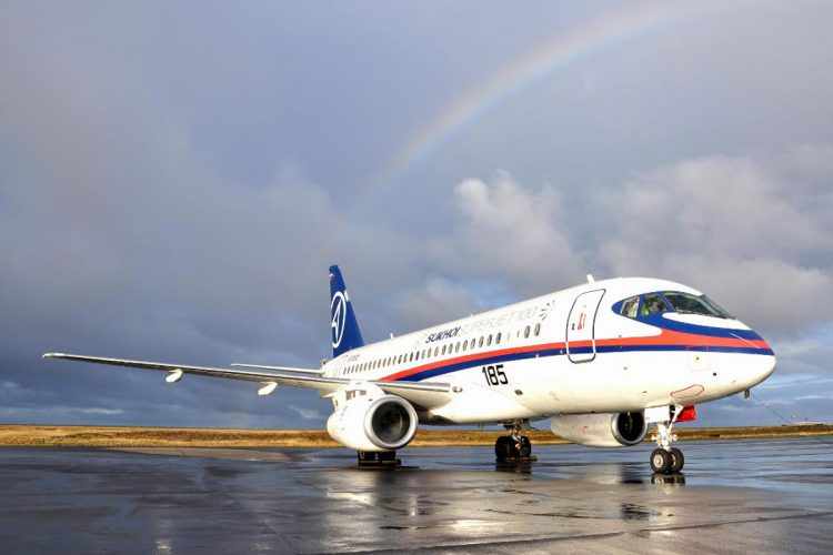 Cada jato Sukhoi Superjet 100 custa cerca de US$ 35 milhões (Sukhoi)