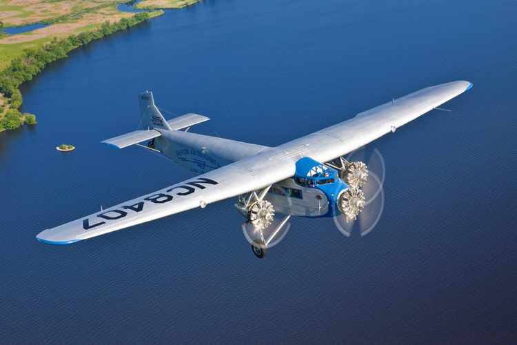 O Ford Trimotor foi um dos aviões comerciais de maior sucessos nos anos 1920 e 1930 (EAA)