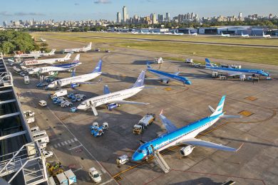 Azul Inicia Voos Comerciais Com O Novo A Cor De Rosa Airway