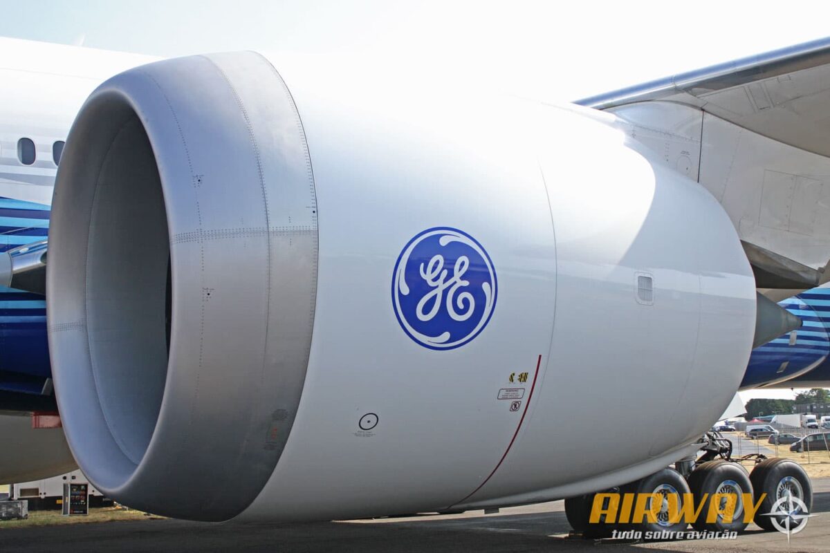 O imenso motor GE9X, maior turbofan do mundo