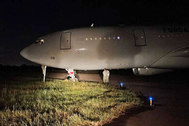 KC-30 atolado em Canoas