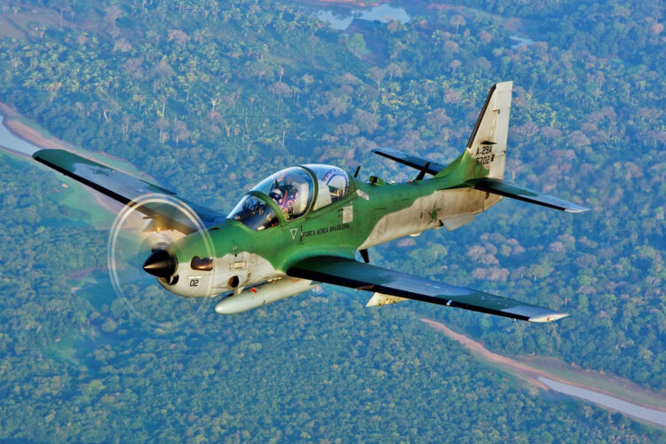 Turboélice Embraer A-29 Super Tucano