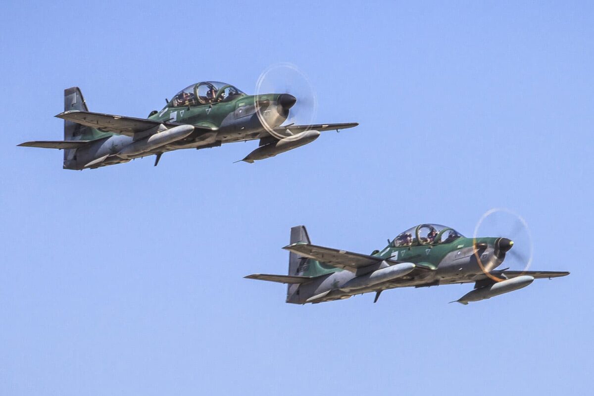 Aviões A-29 Super tucano da FAB