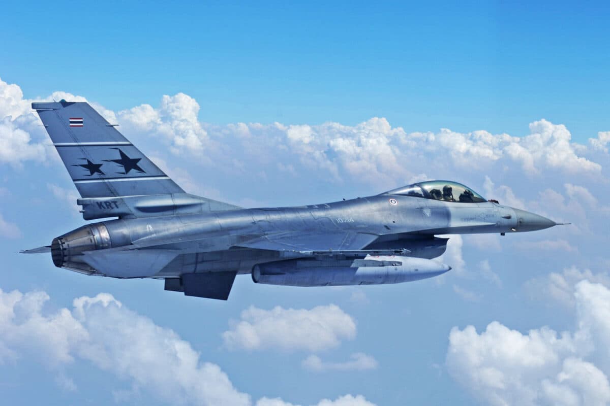 A Real Força Aérea da Tailândia também opera 50 caças F-16