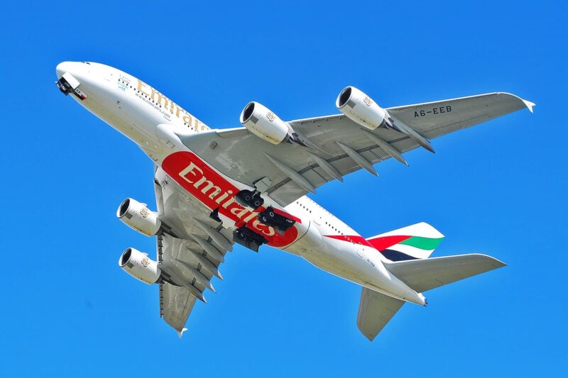 Airbus A380 A6-EEB (Simon Boddy)