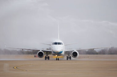 Primeiro E175 da Air Botswana