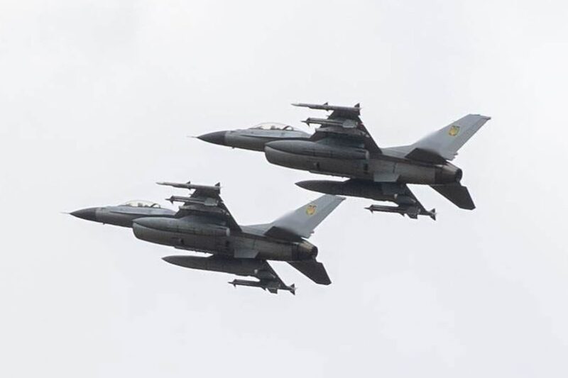 Jatos são da versão F-16AM e F-16BM