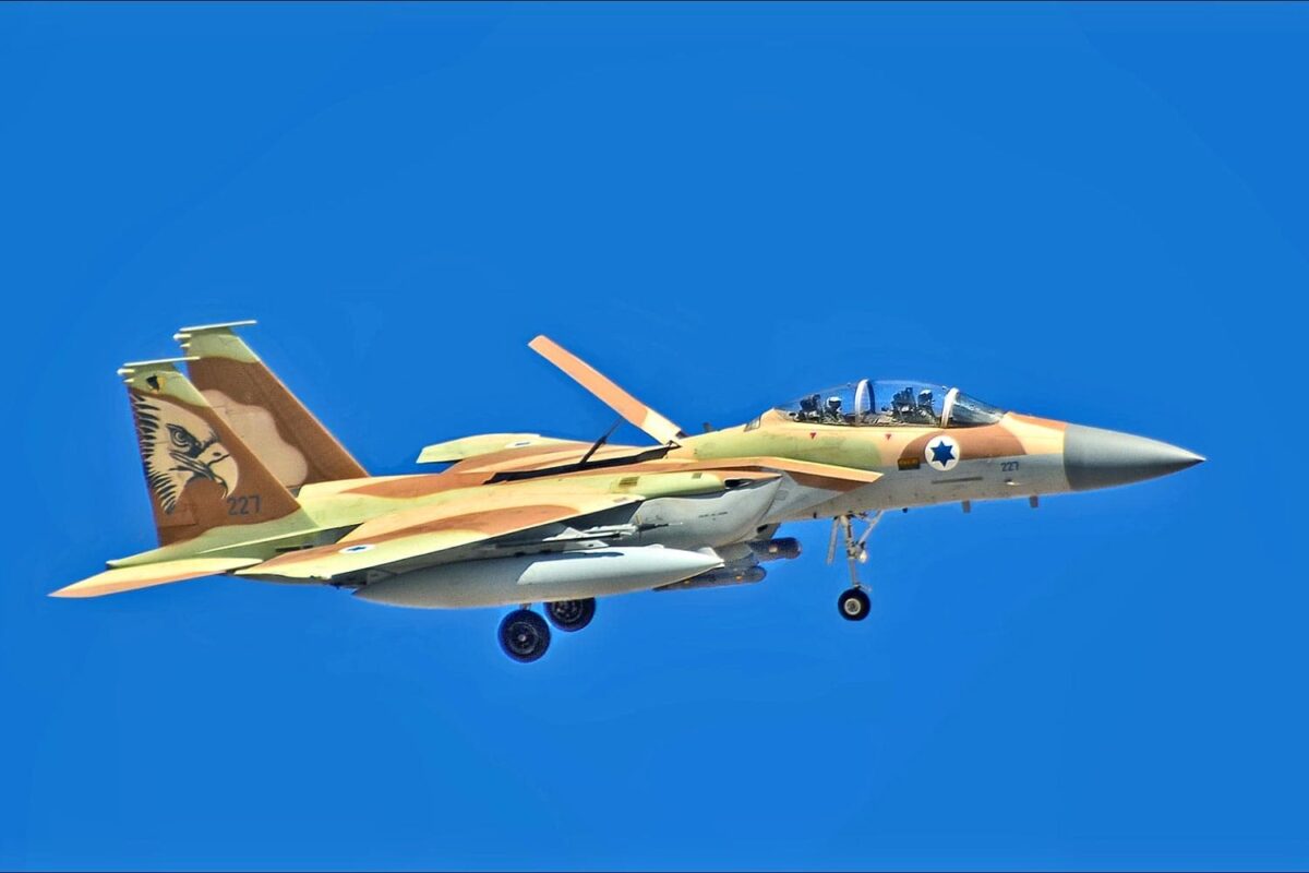 Caça F-15 de Israel (Tomáz de Coro)