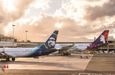 União da Hawaiian Airlines e Alaska Air.