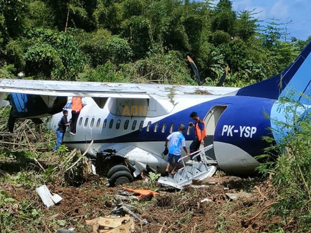 Aeronave tinha 48 passageiros e tripulantes a bordo