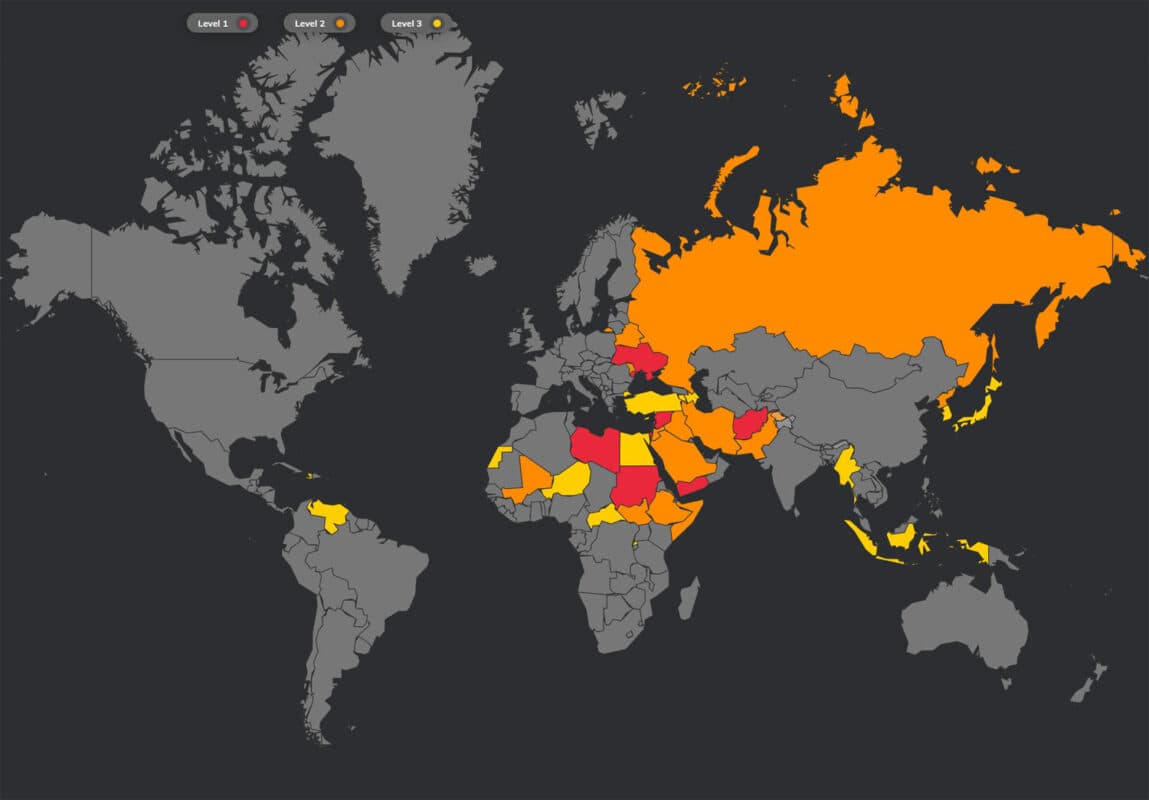 O mapa da Safe Airspace: países em vermelho são de alto risco