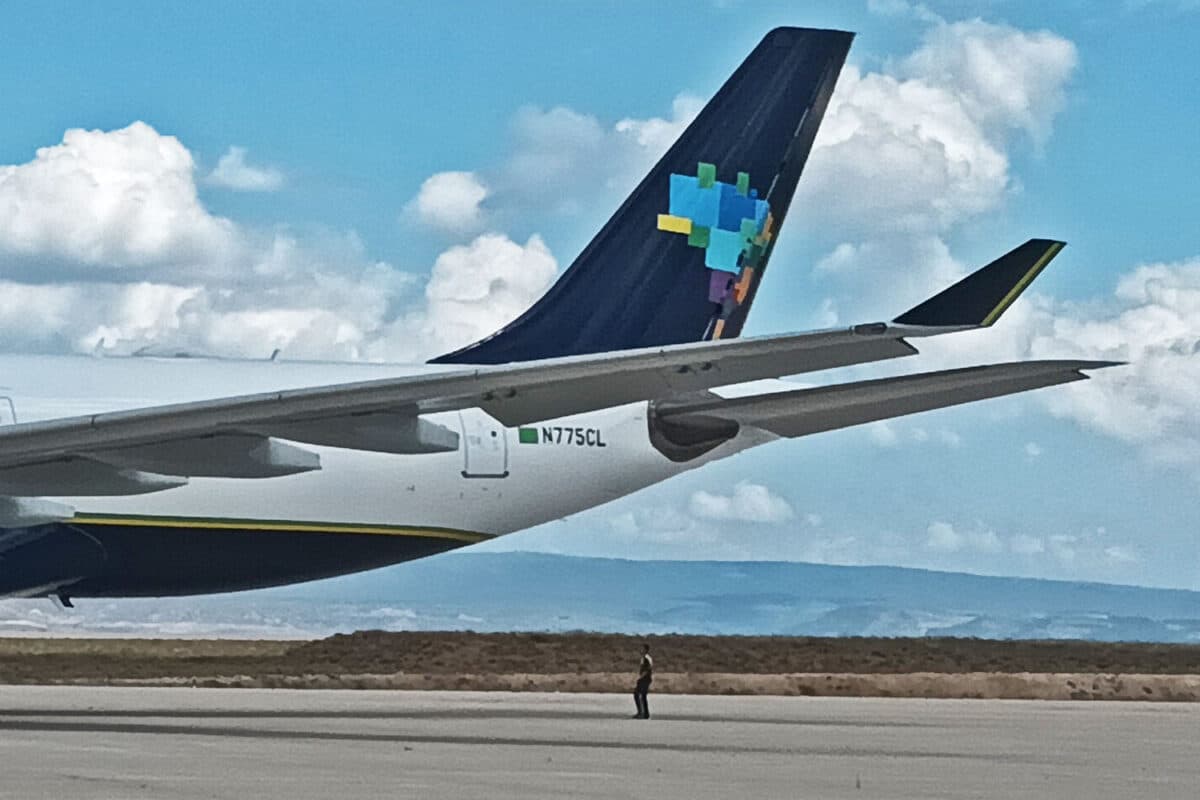 O A330-200 da foto tinha a matrícula N775CL e agora passou a ser o PR-AIL