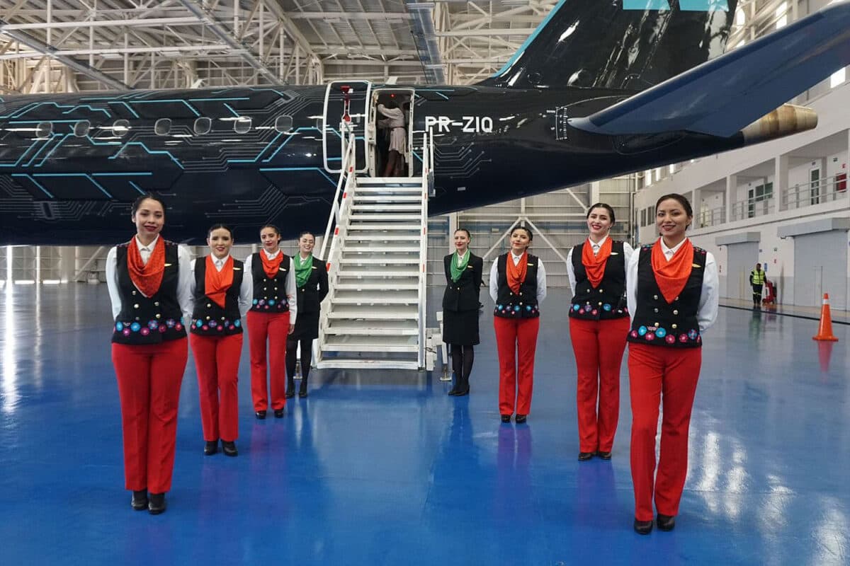 Aeronave voou da Sérvia para o México na semana passada