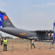 O cargueiro militar chinês Y-20 no evento sul-africano