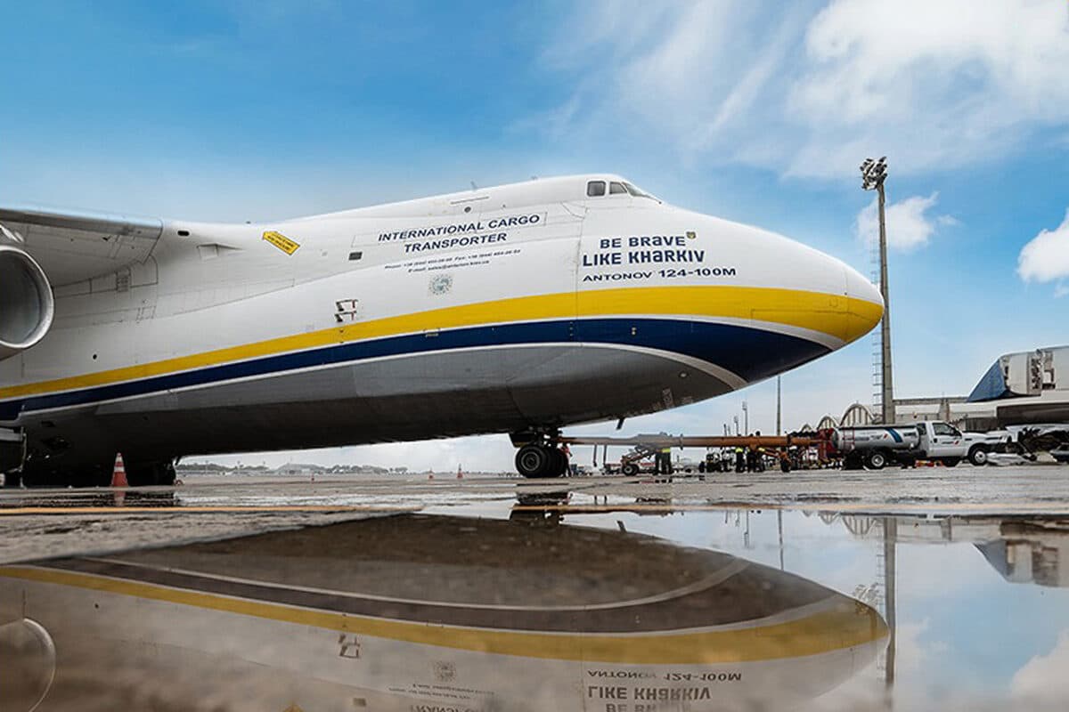 O An-124 em visita ao Galeão no sábado, 28