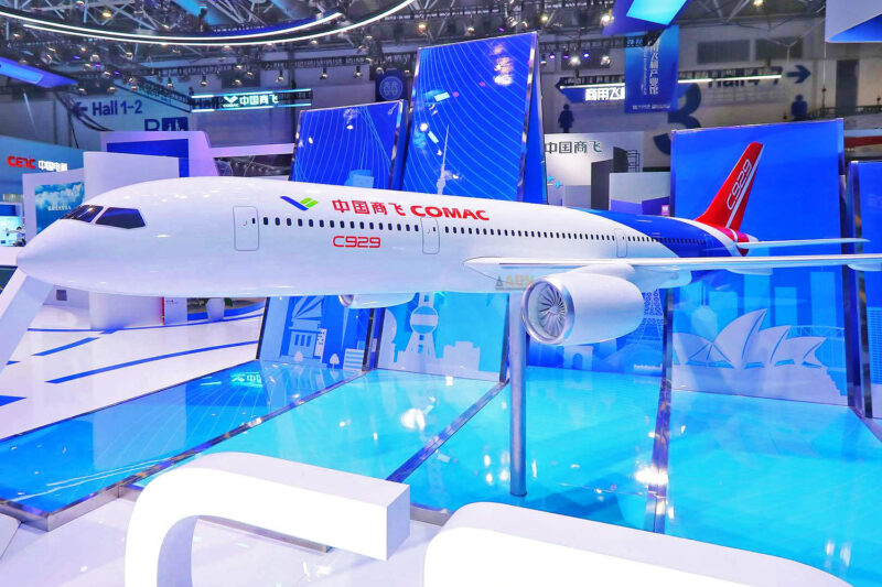 Maquete do COMAC C929