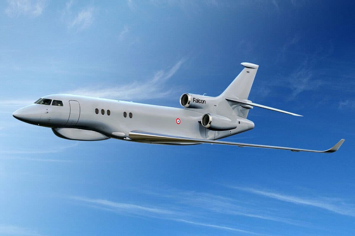 A Dassault ofereceu um Falcon 10X para patrulha marítima