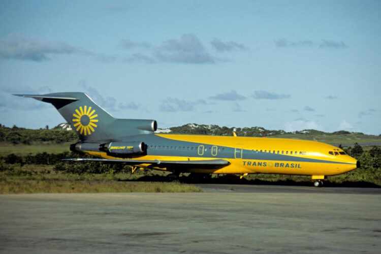 727 da Transbrasil em Salvador