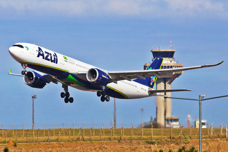 Airrbus A330-900 decola de Viracopos (Azul)