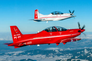 Treinadores PC-21 e PC-7 MKX