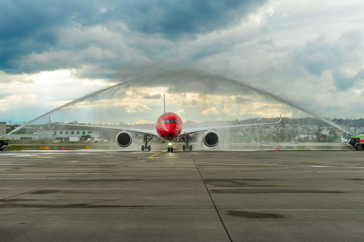 O primeiro A350-900 da Edelweiss pousou em Zurique na quinta